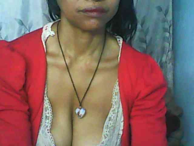 Cute0403 webcam