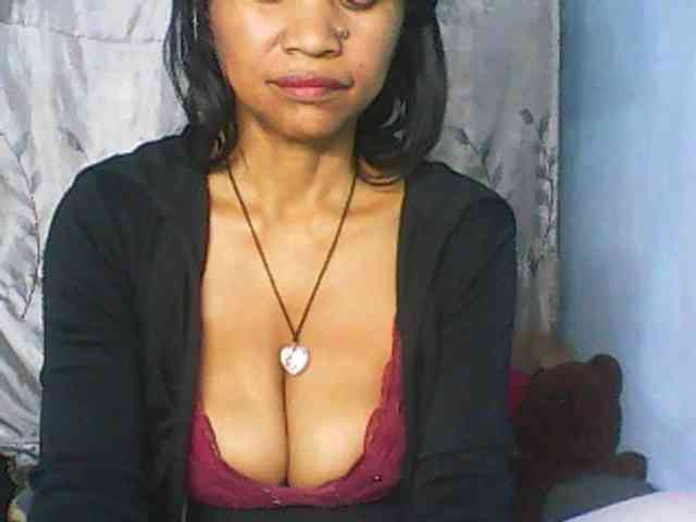 Cute0403 webcam