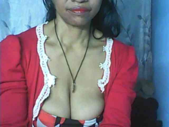 Cute0403 webcam