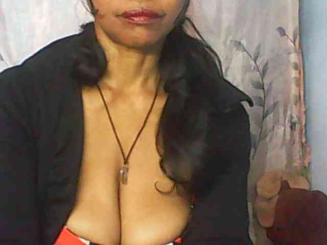 Cute0403 webcam