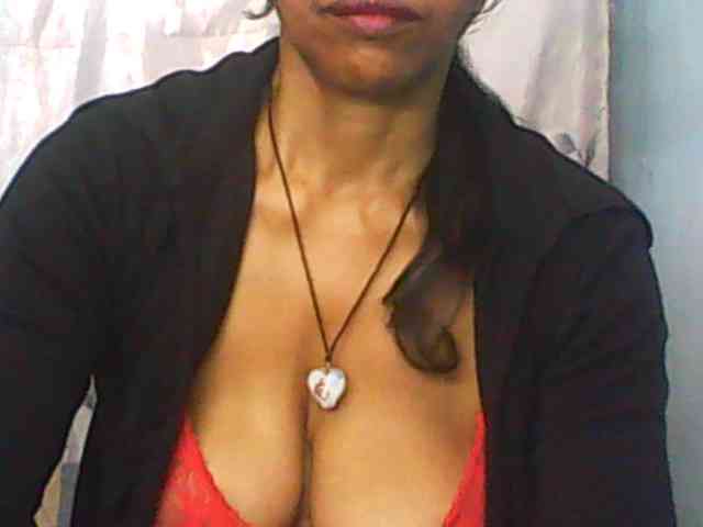 Cute0403 webcam