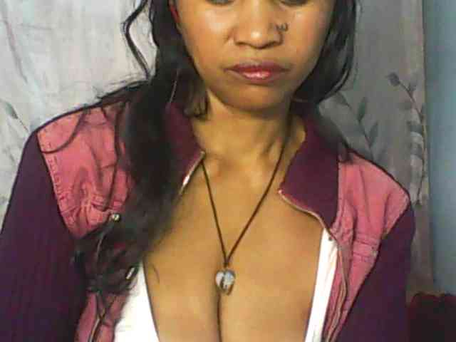 Cute0403 webcam