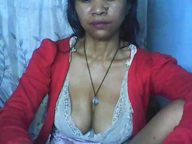 Cute0403 webcam