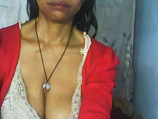 Cute0403 webcam
