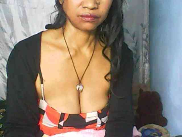 Cute0403 webcam