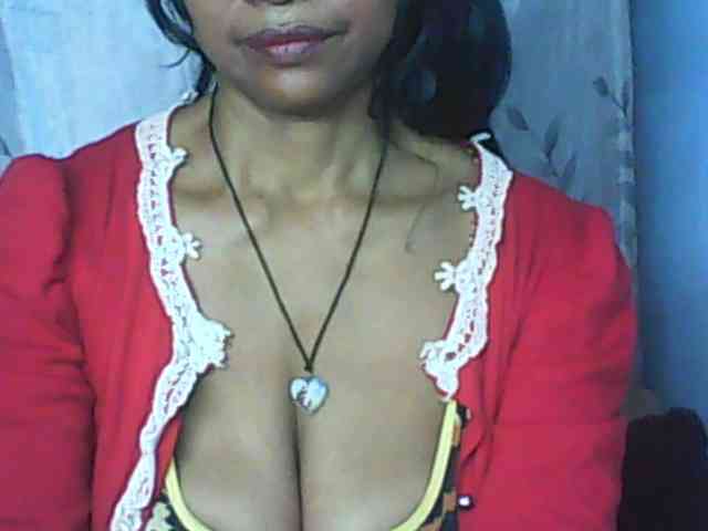 Cute0403 webcam