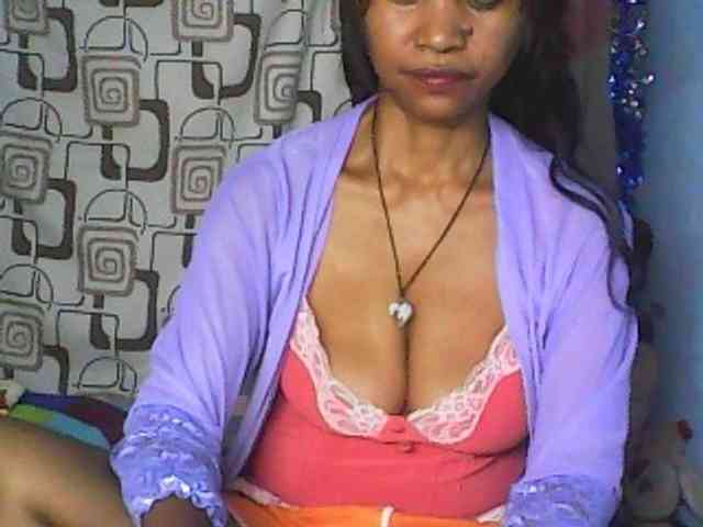 Cute0403 Live Webcam on BongaCams