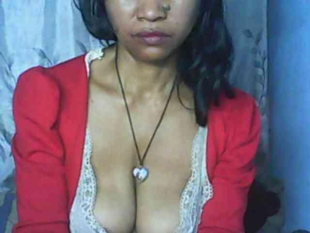 Cute0403 webcam