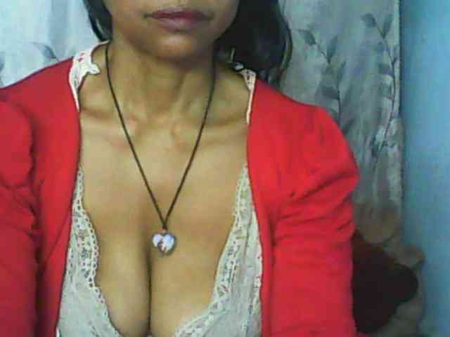 Cute0403 webcam