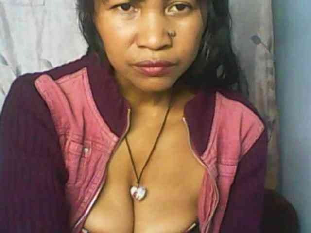 Cute0403 webcam