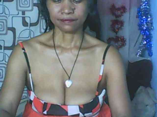 Cute0403 Live Webcam on BongaCams