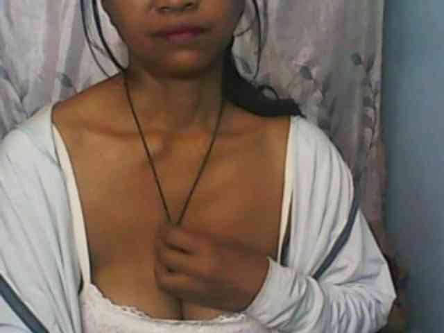 Cute0403 webcam
