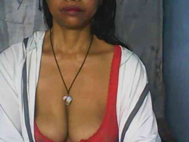 Cute0403 webcam
