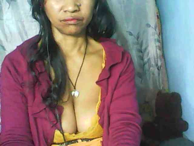 Cute0403 webcam