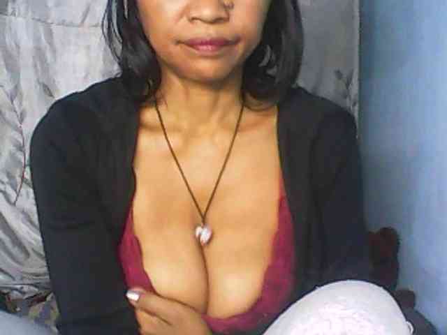 Cute0403 webcam