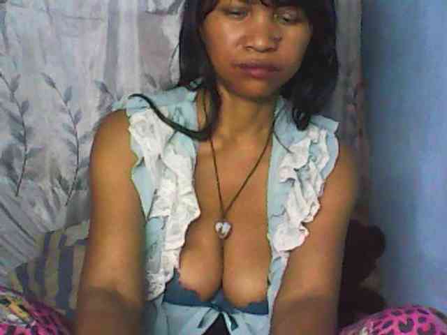 Cute0403 webcam