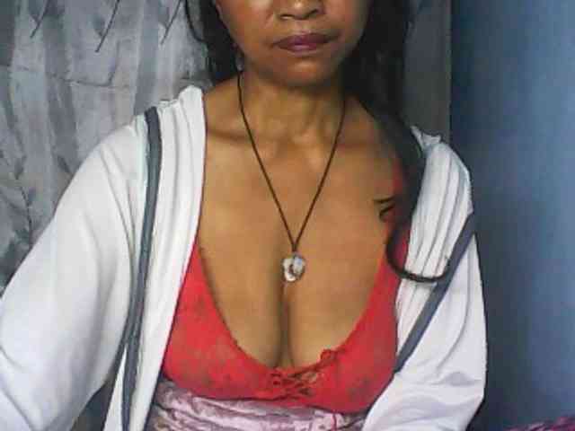 Cute0403 webcam