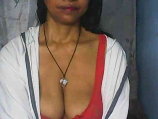 Cute0403 webcam