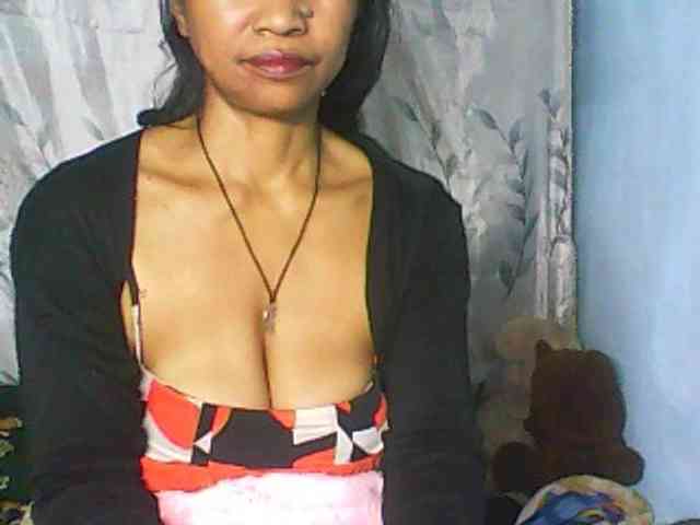Cute0403 webcam