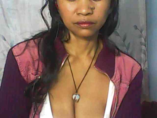 Cute0403 webcam