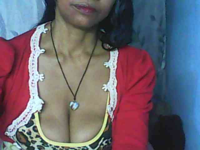 Cute0403 webcam