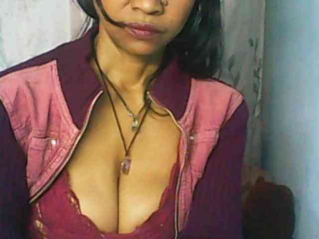 Cute0403 webcam