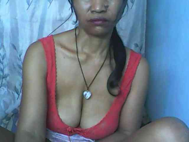 Cute0403 webcam