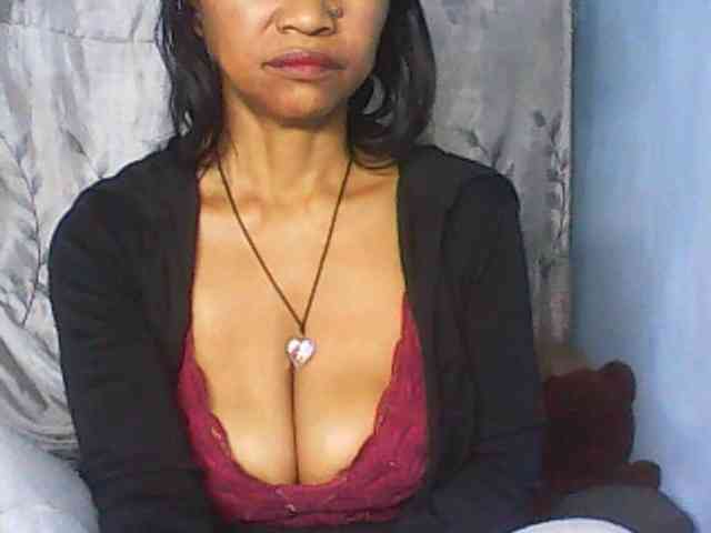 Cute0403 webcam