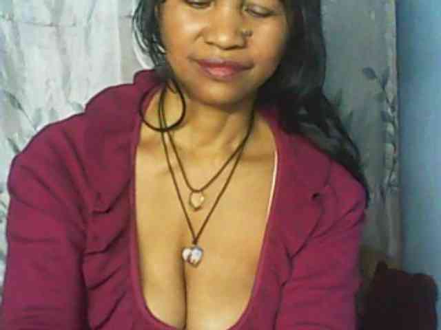 Cute0403 webcam
