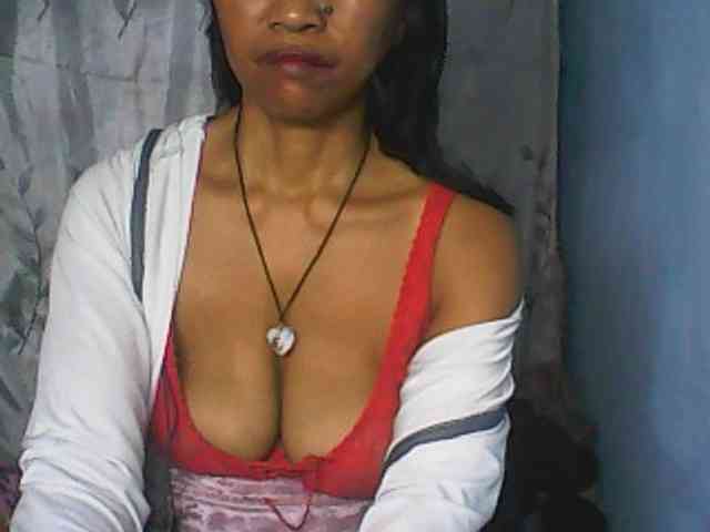 Cute0403 webcam