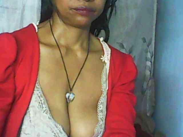 Cute0403 webcam