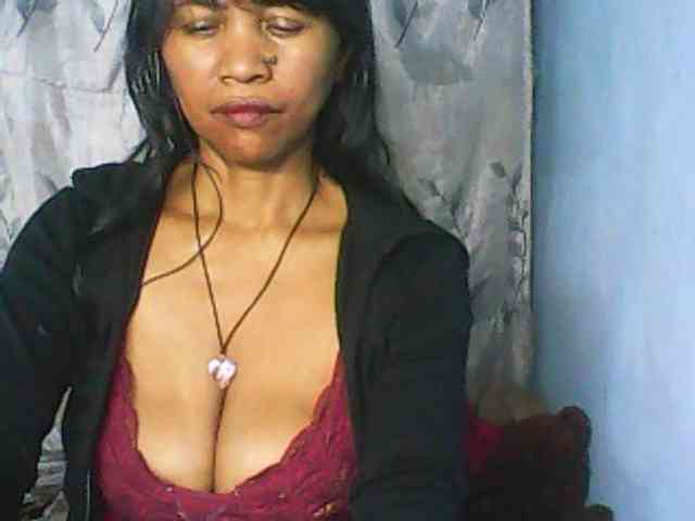 Cute0403 webcam