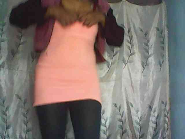 Cute0403 webcam
