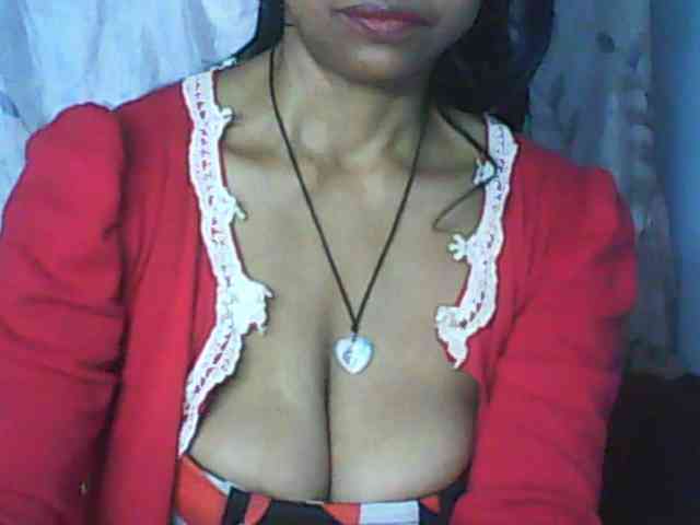 Cute0403 webcam