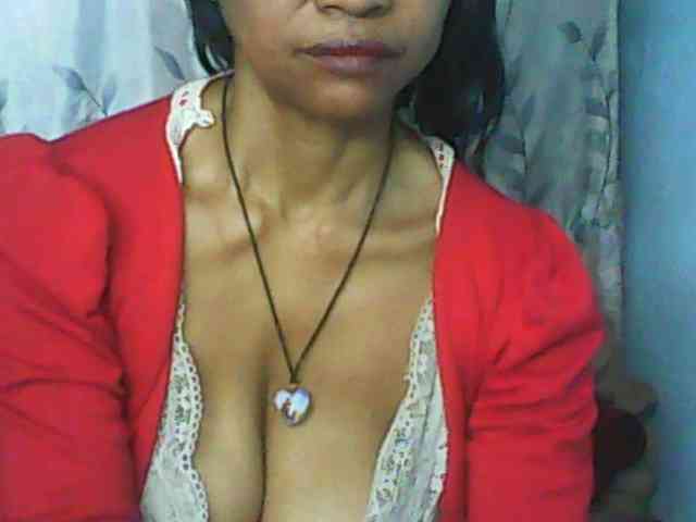 Cute0403 webcam