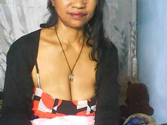 Cute0403 webcam