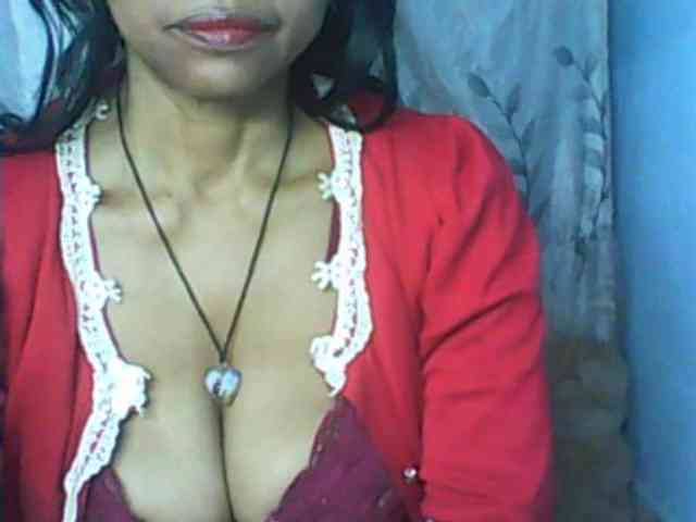 Cute0403 webcam