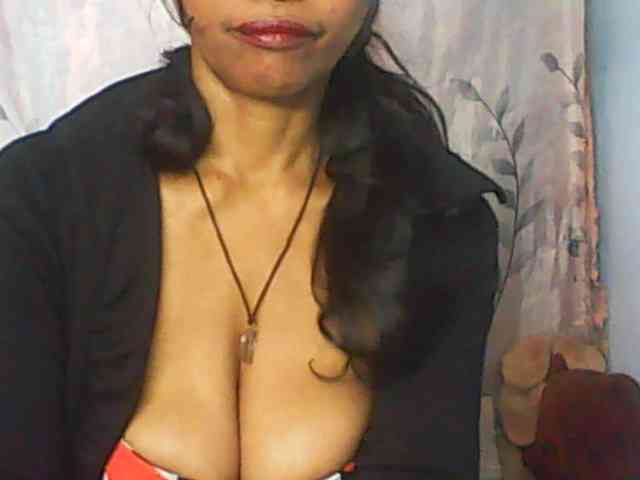 Cute0403 webcam