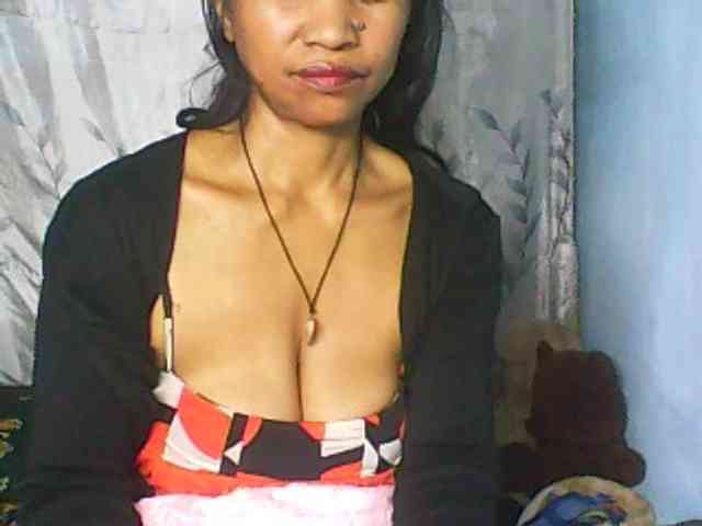 Cute0403 webcam