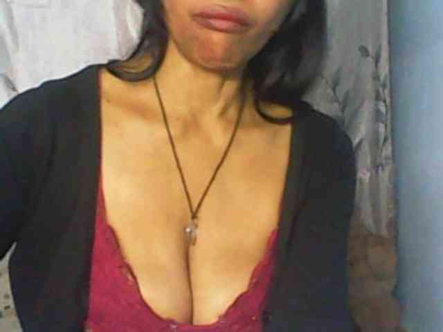 Cute0403 webcam