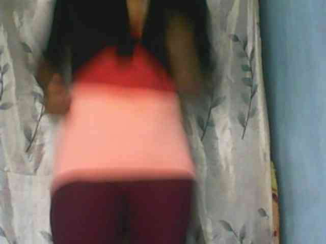 Cute0403 webcam