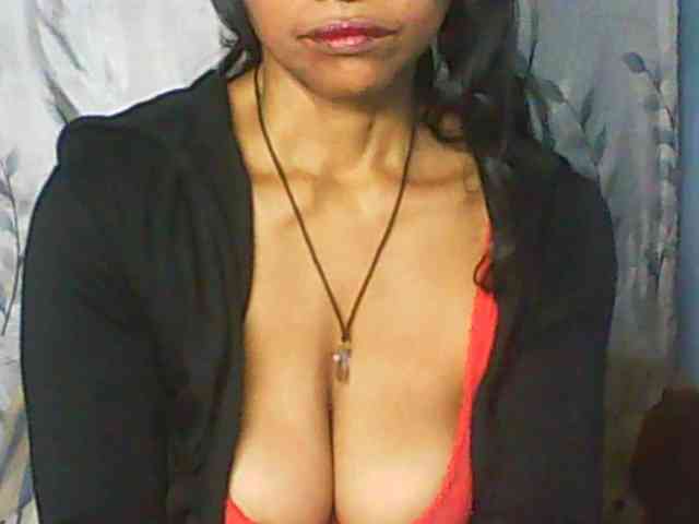 Cute0403 webcam