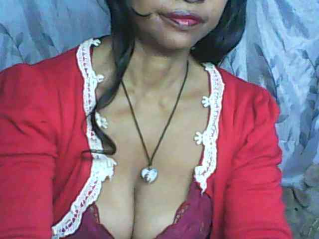 Cute0403 webcam