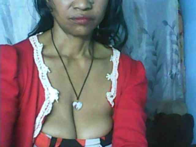 Cute0403 webcam