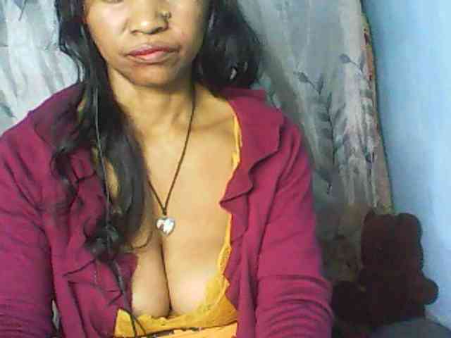 Cute0403 webcam