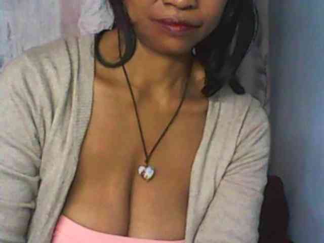 Cute0403 webcam
