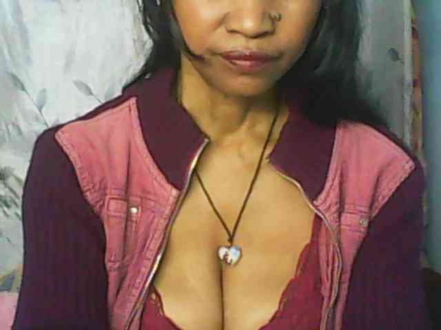 Cute0403 webcam