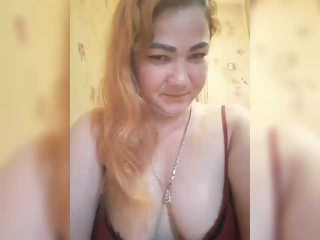 SweetMAZDA's BongaCams show and profile