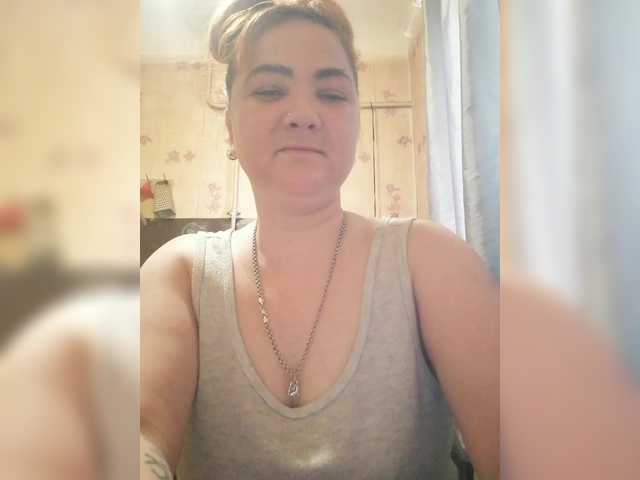 SweetMAZDA's BongaCams show and profile