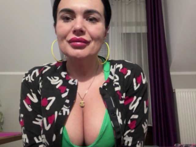 JennyLUST's BongaCams show and profile